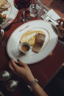 Café de Paris · Restaurant Place d’Armes, Luxembourg Centre